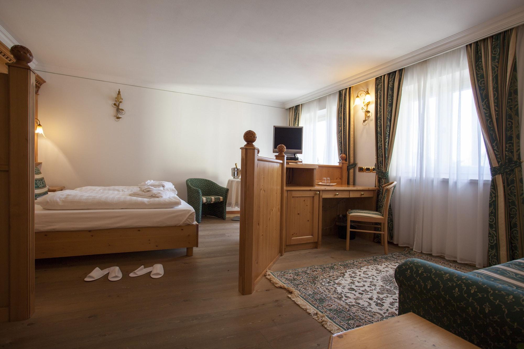 Hotel Chalet All'Imperatore Madonna Exteriör bild