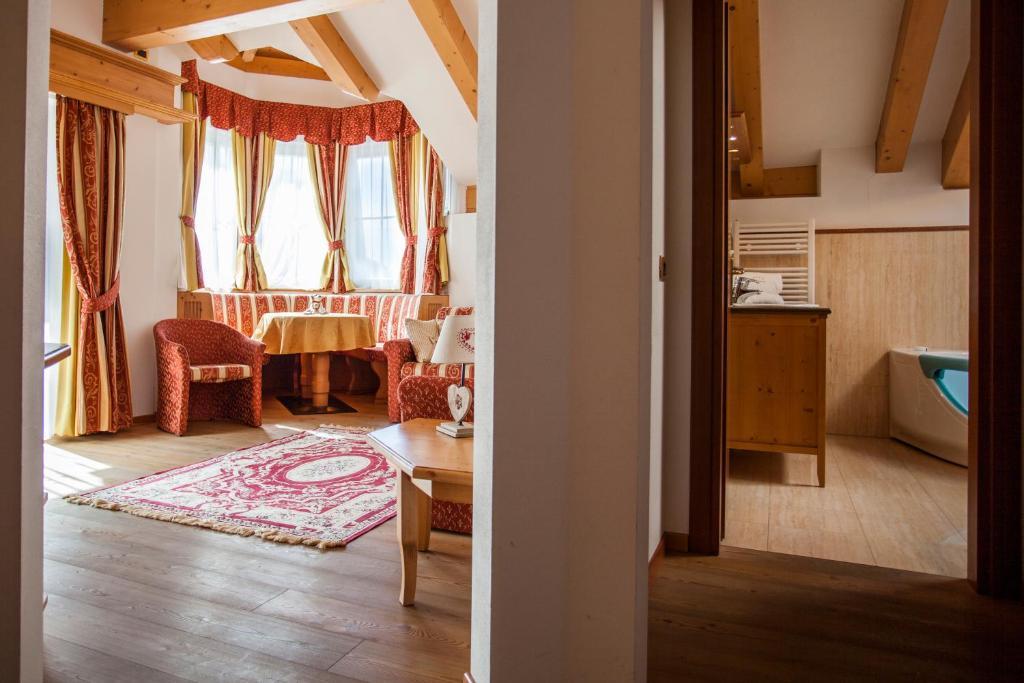 Hotel Chalet All'Imperatore Madonna Exteriör bild